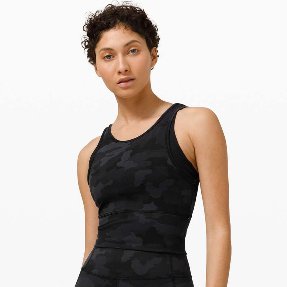 NWOT lululemon power pivot tank